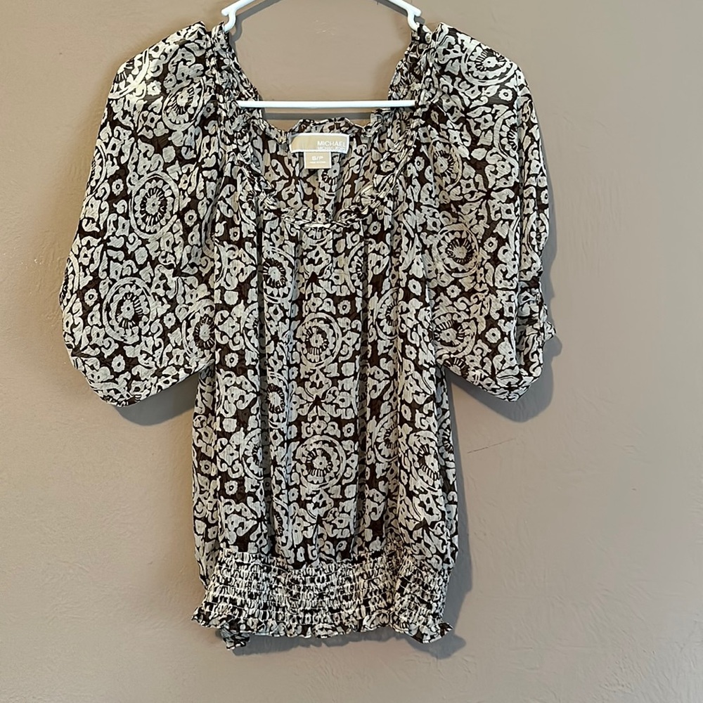 Michael Kors 1/2 sleeve top